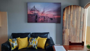 Apartamento 100 metros da praia Perequê-Açu Ubatuba Condomínio Ubamar